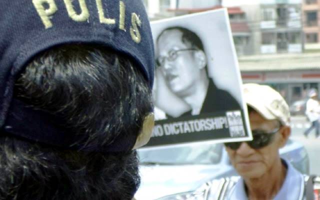 Martial law activists warn Aquino vs ‘doing a Marcos’
