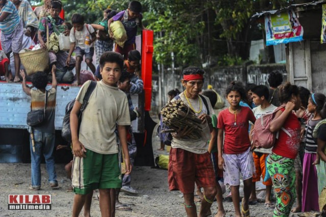 Evacuees return home to Talaingod, Davao del Norte in 2014 (File photo by Kilab Multimedia)