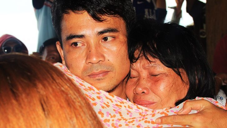 NPA releases prisoners in Surigao City