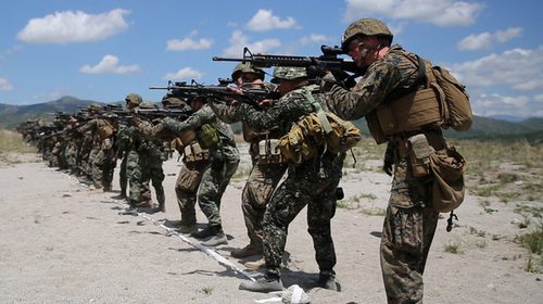US troops