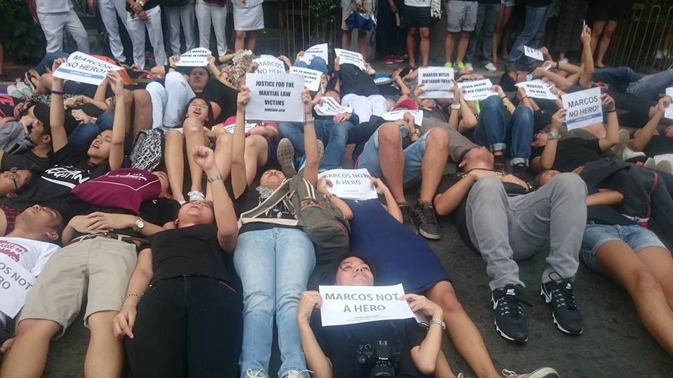 DIE-IN. UP Manila students lie on the ground outside the Supreme Court. (Photo courtesy of Manila Collegian)