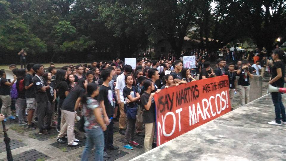 pisay-studes-at-bantayog-nov11-by-krissy-conti