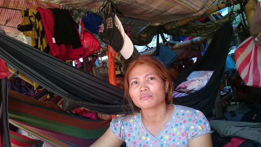 Sumifru worker