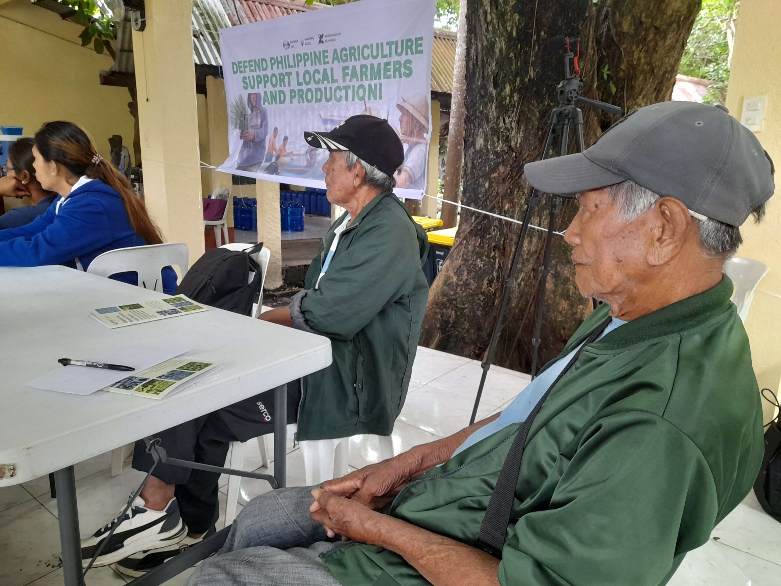 From uprooting GMO rice to planting own rice varieties, Bicolano farmers promote organic farming